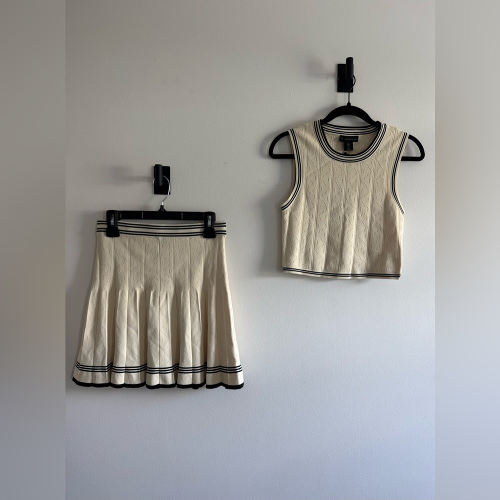 NWT House of Harlow Pleated Flared Preppy Tennis Skirt Set - Picture 7 of 9